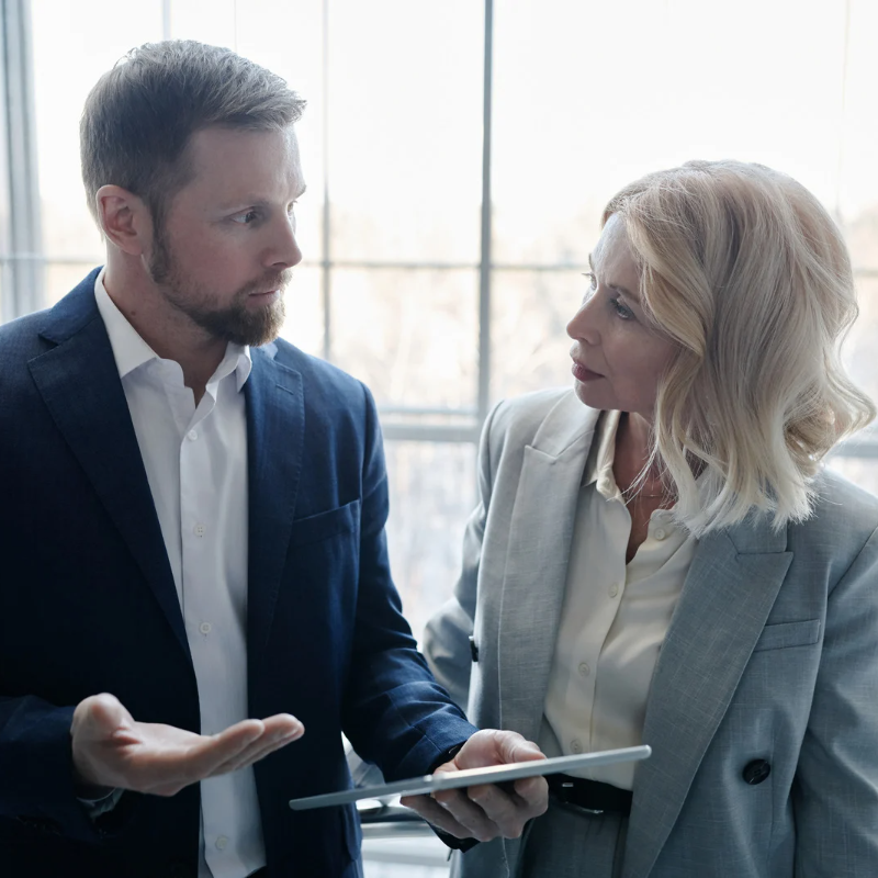 Legal Process Server in Kirkland Bellevue and Redmond